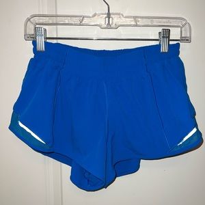 Lululemon Hotty Hot Short 2.5” Size 8